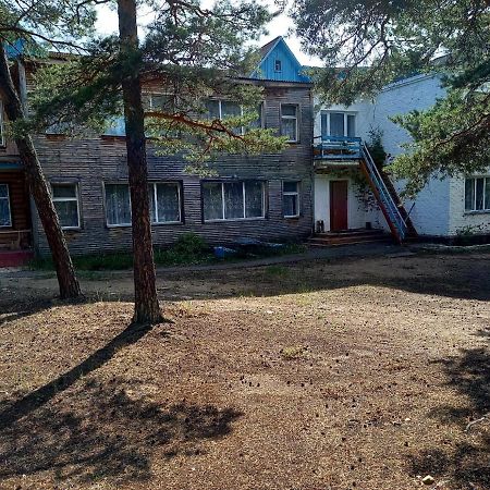Гостевой Пансионат "Советский Союз" У Ербола Shchuchinsk Ngoại thất bức ảnh